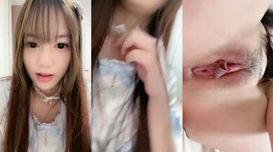 颜值可可妹妹！收费房自摸秀一波！白嫩奶子粉穴，掰开小穴揉搓阴蒂，搞的骚穴湿哒哒